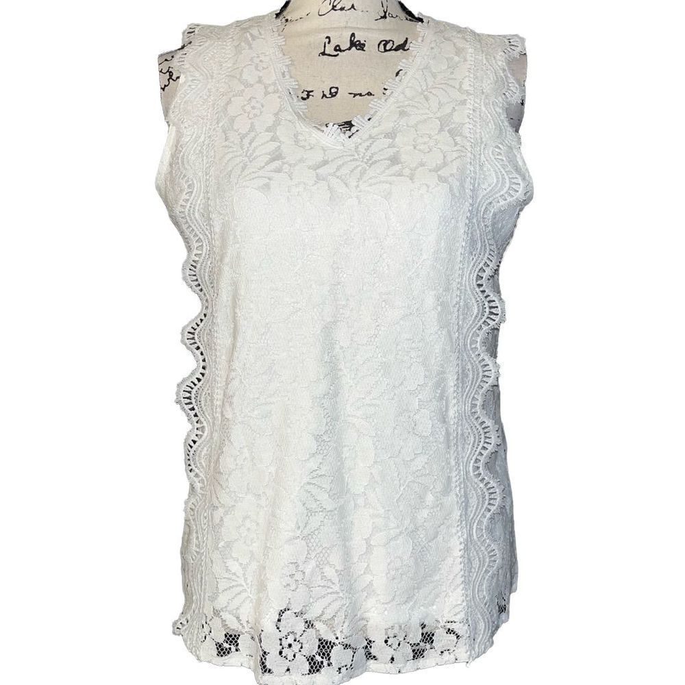 White lace sleeveless blouse small‎